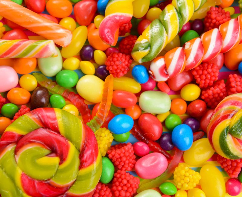 Caramelos y gominolas.
